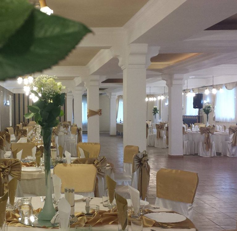Restaurant Nunti, Botezuri - Sala Evenimente Timisoara - Aranjamente Sala 109